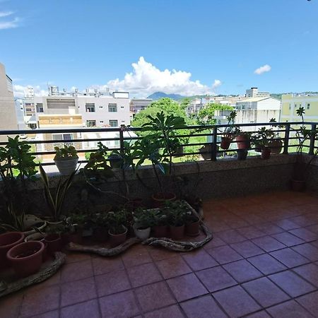 Golden Mary Bed & Breakfast Taitung Exterior photo