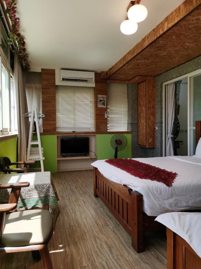 Golden Mary Bed & Breakfast Taitung Exterior photo
