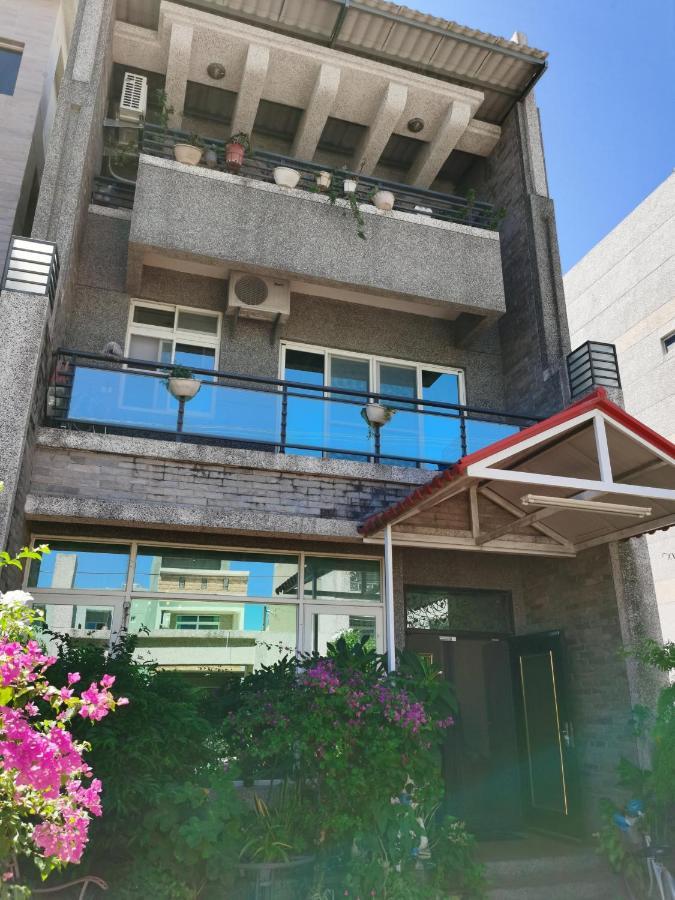 Golden Mary Bed & Breakfast Taitung Exterior photo